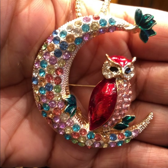 Red Owl/Moon Necklace/Brooch - Picture 2 of 4